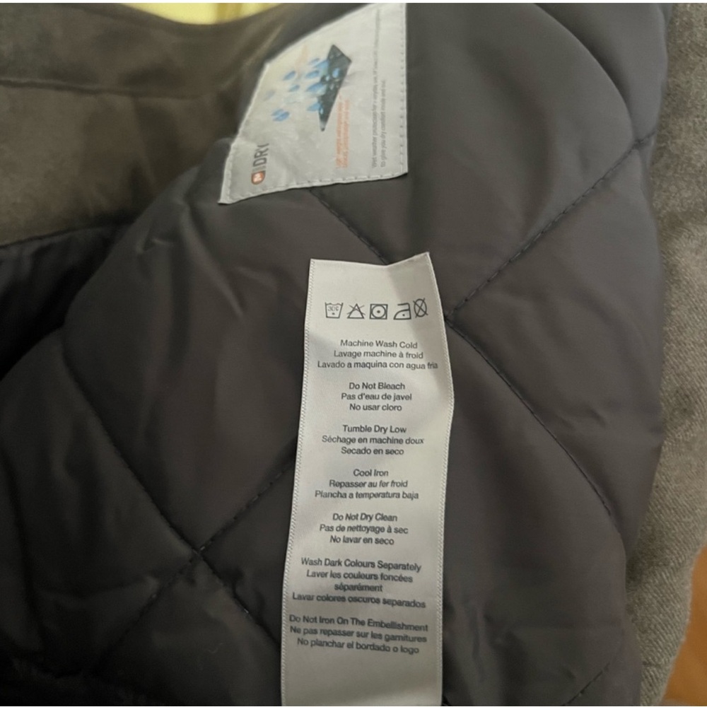 Merrell Winter Jacket – Small - Picture 9 of 12